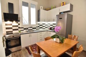 Golden Sea View - Old Town