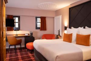 Hotels Hotel Le Colombier : photos des chambres