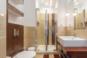 Luxury And Modern Golden Apartments Old TownSz528