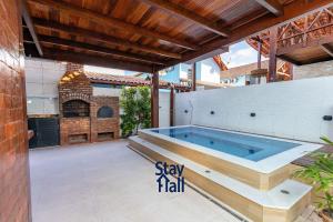 Casa com 4Suítes, churrasq+Piscina privativa-SH014