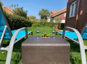 Casa de Anmar casa independiente con jardín, Ajo