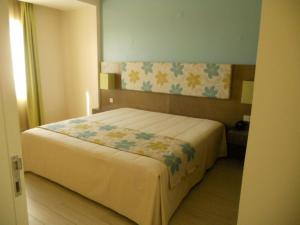 Suite with Pool View room in INATEL Porto Santo