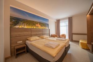 Superior Double Room with Spa Access room in Hotel du Commerce