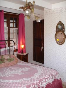 Maisons d'hotes La Ferme Du Pressoir Guest House : Chambre Double