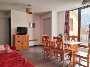 Appartements T2/3 6pers & pied des pistes & piscine chauffee : photos des chambres