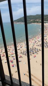 Apartamento en primerísima línea de playa con espectaculares vistas Netflix, Prime y Disney