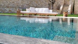 Appart'hotels Ideal BnB : Appartement avec Piscine - Vue sur Jardin