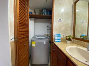 PENTHOUSE AGUAMARINA