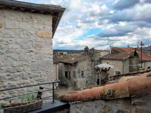 Appartements Gite de charme au coeur de Ruoms avec terrasse : Appartement 3 Chambres