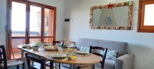 Smeralda Wave - Sea View Apartment img4