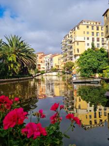 Island Club by Smart City Stays