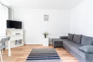 Bright And Cozy Golden Apartments City Center M10