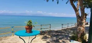 Xylokastro Beachfront Residence - Kamárion