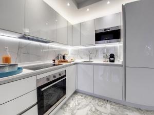 Nestor&Jeeves - FLOREAL BEACH - Central - Close sea