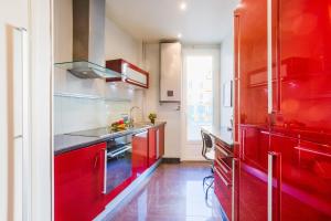 LE TIVOLI AP4264 By Riviera Holiday Homes