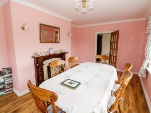 Dromore West Cottage