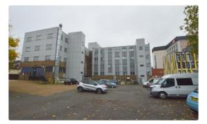 Spacious modern flat in Luton town centre