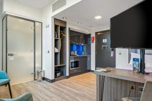 Neo Studio room in Roomzzz Manchester Corn Exchange