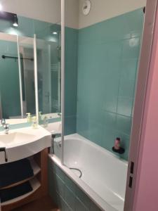 appartement le Chamois 312 Valmeinier 1900 piscine extérieur uniquement ouverte saison d été avec 1 chambre