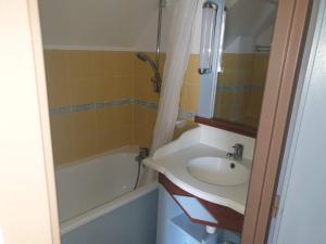 Maisons de vacances Locations LOC'MARIA - Location Professionnelle : photos des chambres
