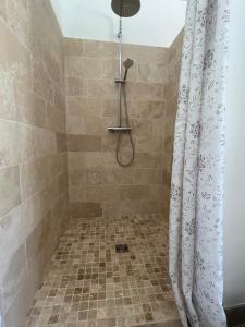 Villas Estive des Angelettes Piscine chauffee Sauna : photos des chambres