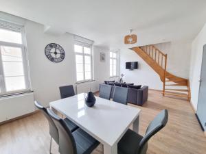 Appartements Duplex ideal famille, 2 mn de St-Omer centre : photos des chambres