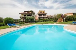 Spiaggia Bianca Pedra Rosa - Your House in Sardinia - Golfo Aranci