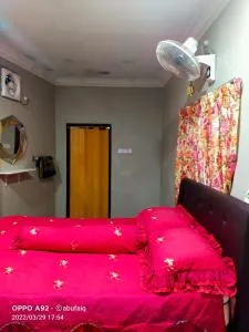 Ulya Homestay 3 - Kampong Baru