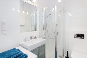 Style4rent Sunny Old Town Apartments