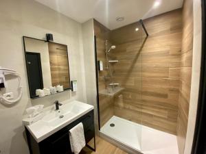 Hotels Kyriad Chalon-Sur-Saone Centre : photos des chambres