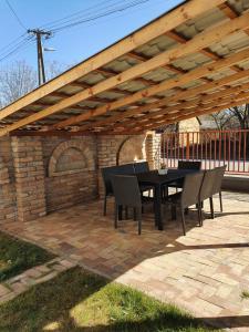 Família Apartman Cserkeszőlő