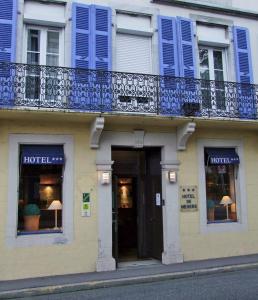 Hotels Hotel de Nevers : photos des chambres