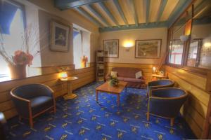 Hotels Hotel de Nevers : photos des chambres