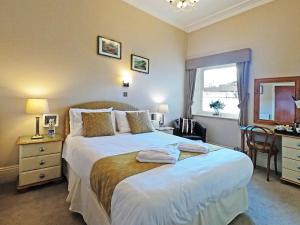 Compact Double Room room in Riviera Lodge Hotel