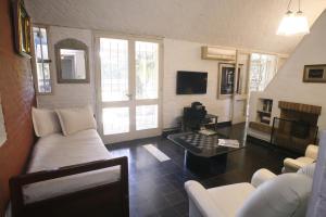 La Casita de Yerba Buena