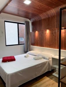 Descanso Ed. Timoneiro próximo orla