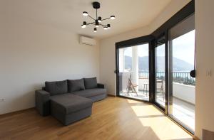 Sea view apartment in Becici