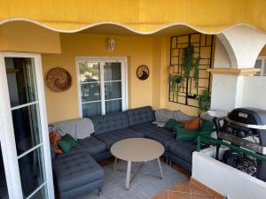 Beautiful 2 bed Apt with amazing views - RDR203