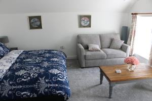 Ty Nant Little Haven