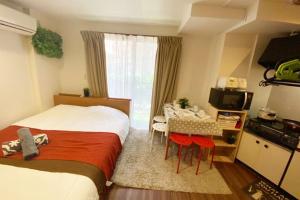 Takemura Building 104