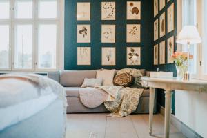 Salaisen Puutarhan Majatalo