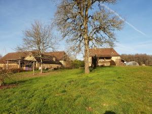 B&B / Chambres d'hotes La Ferme de Sapharey : photos des chambres