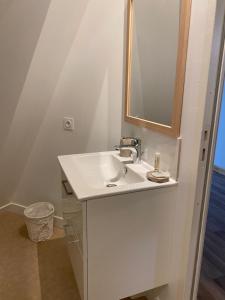 Appart'hotels Le Rocher Appart Hotel : Appartement Standard