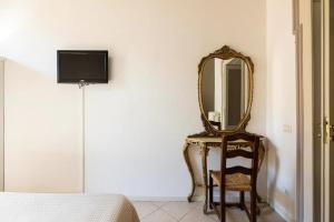 Doppel-/Zweibettzimmer mit Gemeinschaftsbad