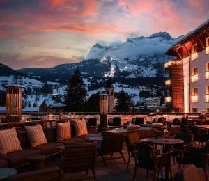 Grand Hotel Savoia Cortina d'Ampezzo, A Radisson Collection Hotel - بيسكول