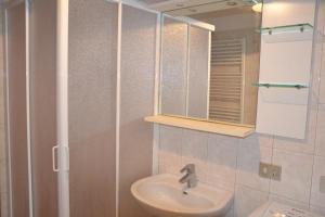 Cheers sunset 097084-LNI-00008