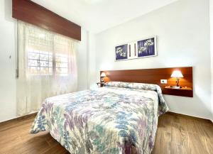 Apartamento Urb Palmeras del Sur con piscina