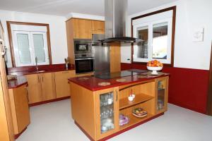 AGRADABLE CASA CON PISCINA EN GONDOMAR(VAL MIÑOR)