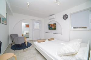 Victor - adorable studio with terrace+free parking