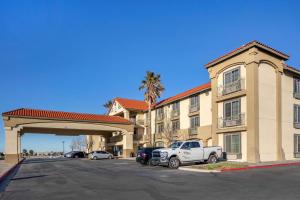 Best Western Plus John Jay Inn & Suites